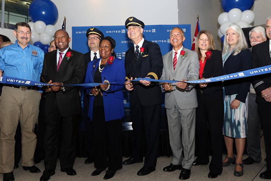 United Airlines Begins Nonstop Flights Between Houston and Havana, Cuba