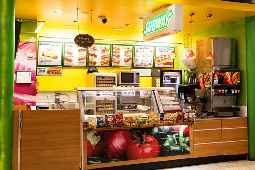 Pre-security Food, Beverage and Shop Options Offered at Houston Airports