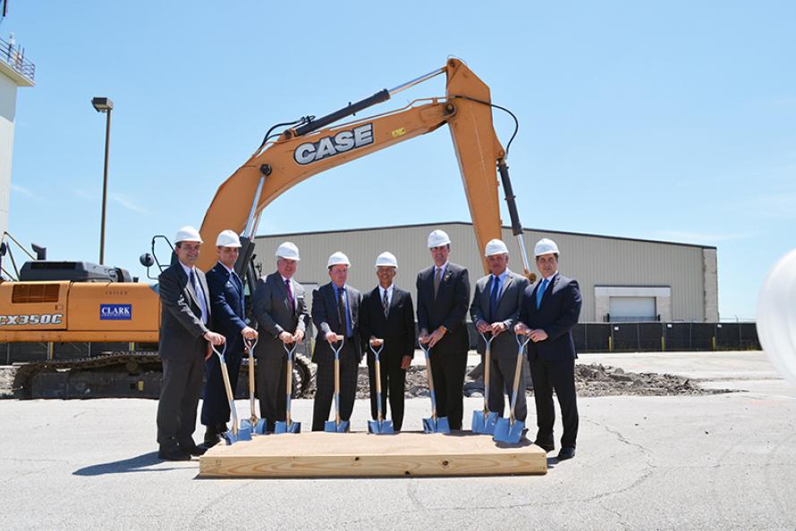 Ellington Airport Breaks Ground on New Tower