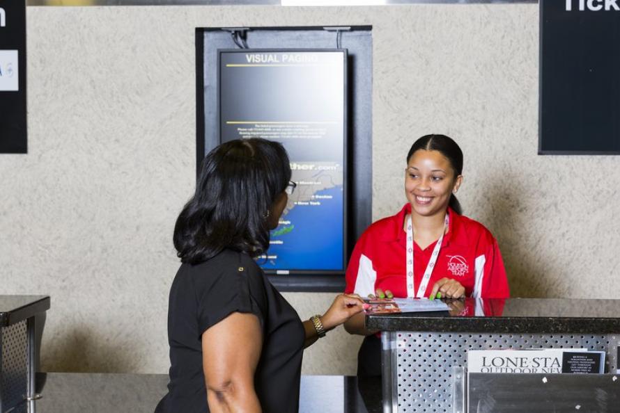 Bush and Hobby Airports Rank in Top 10 of J.D. Power 2018 North America Airport Satisfaction Study